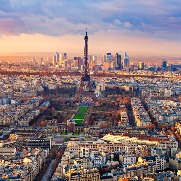 France, Germany firm up ties as European “driving force”